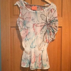 SIENNA ROSE light top with ruched waist S EUC